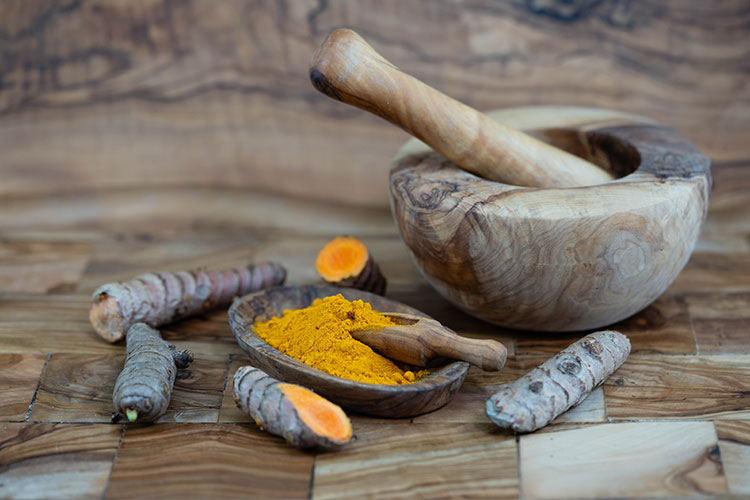 How Turmeric and Black Pepper Work Together Addison Trainers
